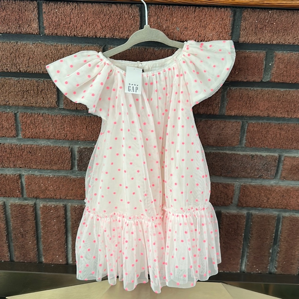 Baby gap dress, brand new, size 18-24 months